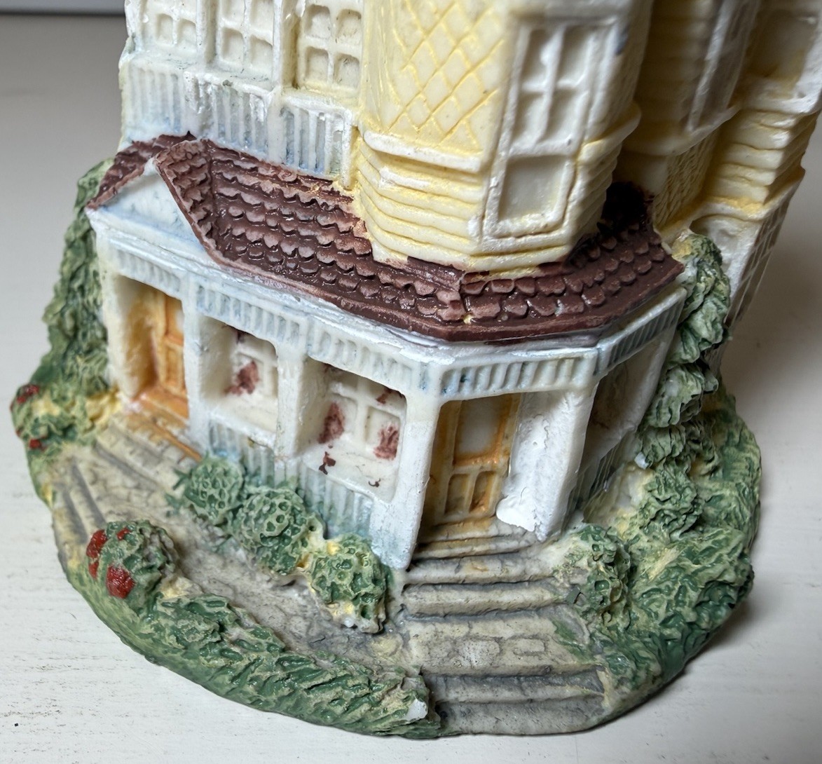 The Americana Collection AH40 The Clark Mansion NIB