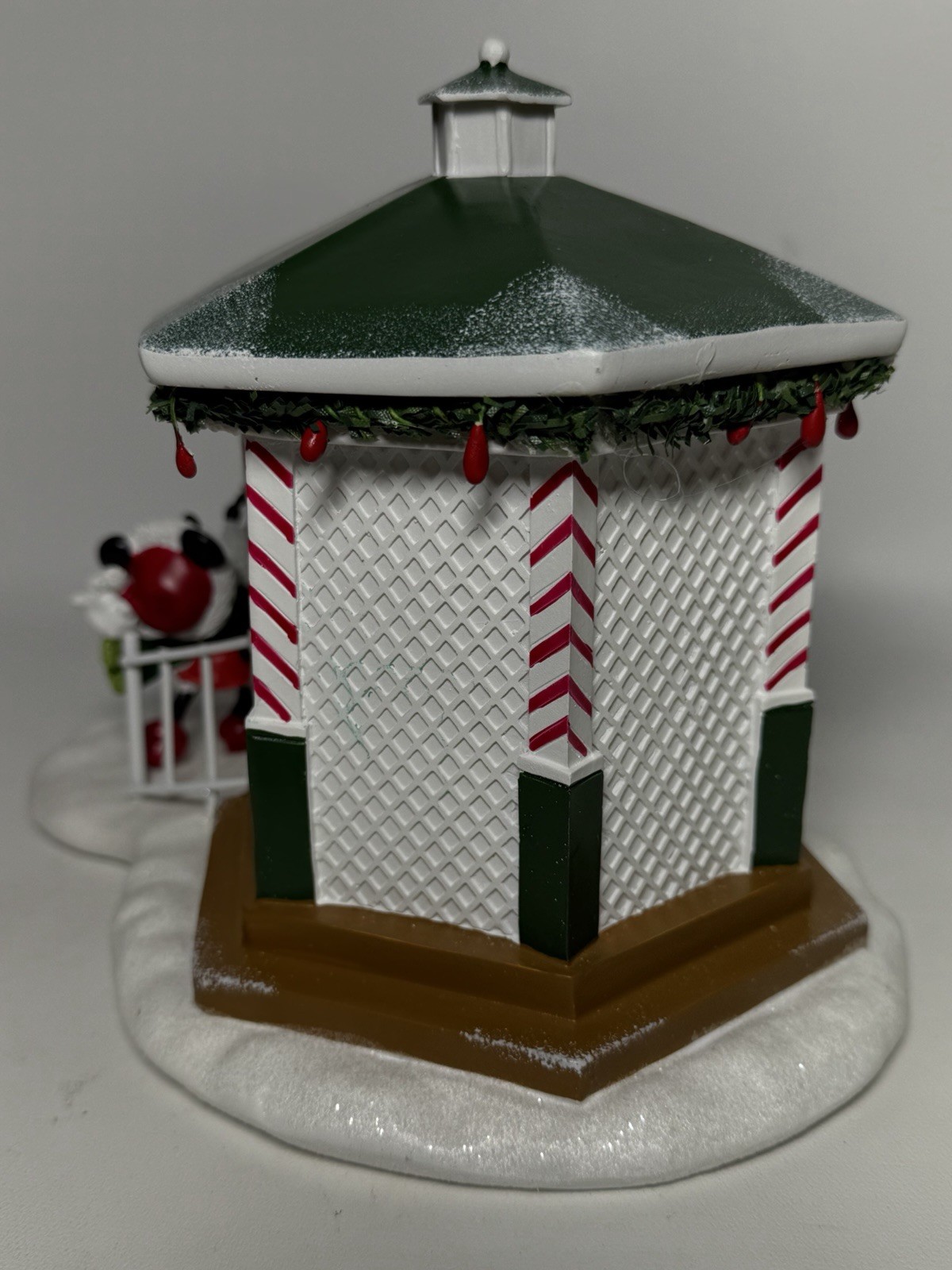 Disney Mickey Mouse St. Nicholas Square Mistletoe Gazebo Handpainted Tree Lights