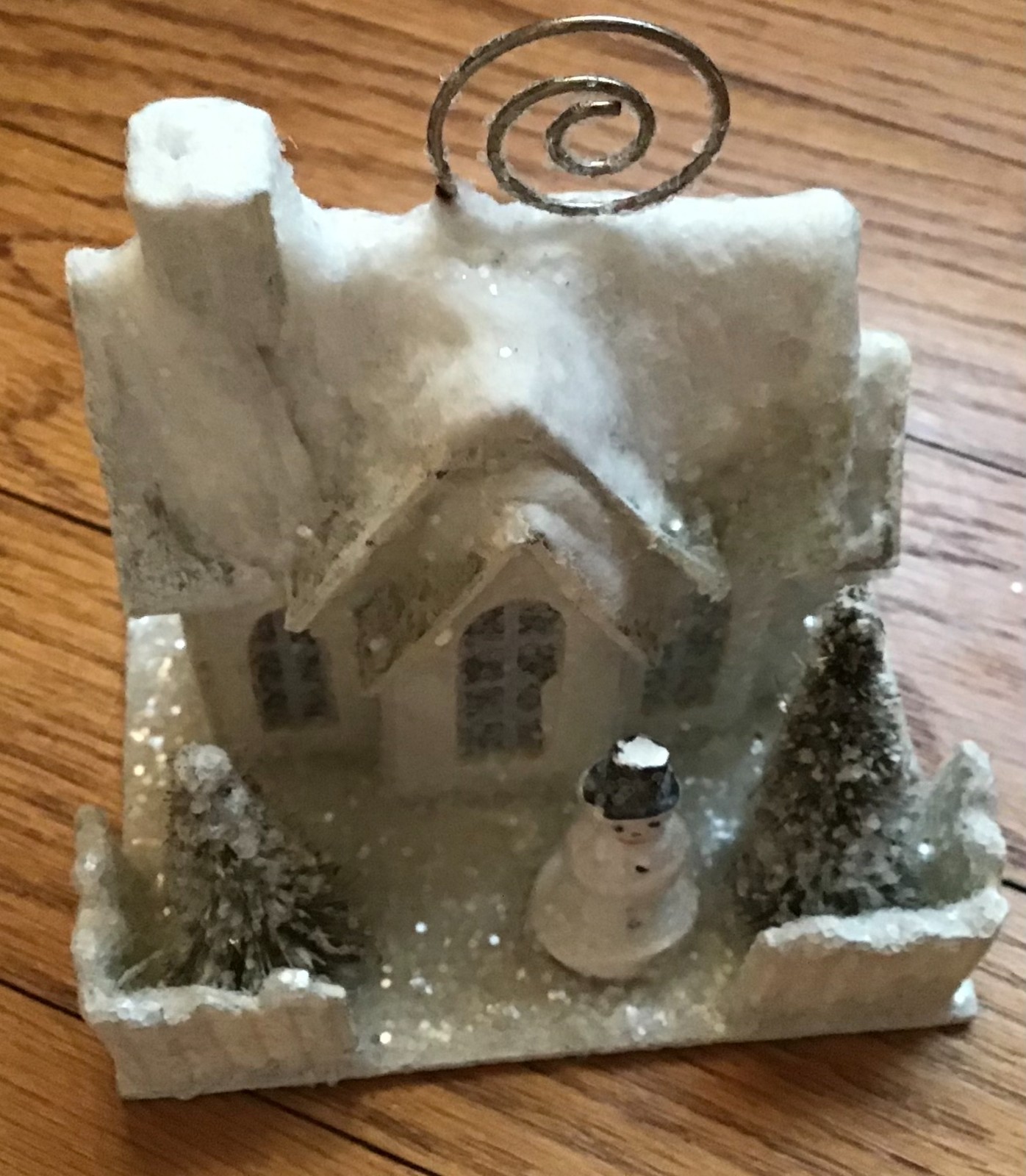 Bethany Lowe Christmas House Cottage White Ivory w Snowman Place Card Holder HTF