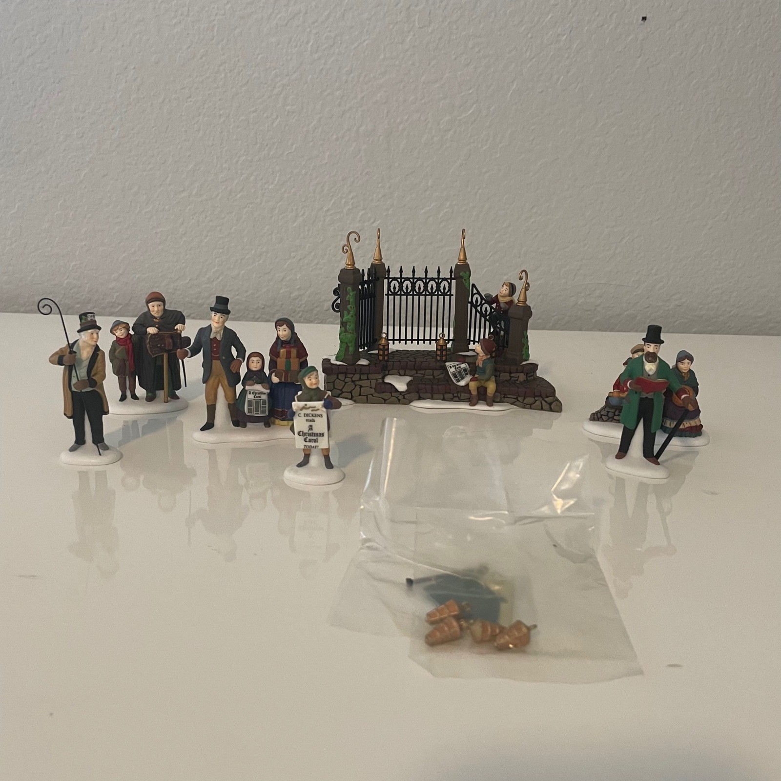 Department 56 Dickens Village A Christmas Carol Reading Set Limited Edition