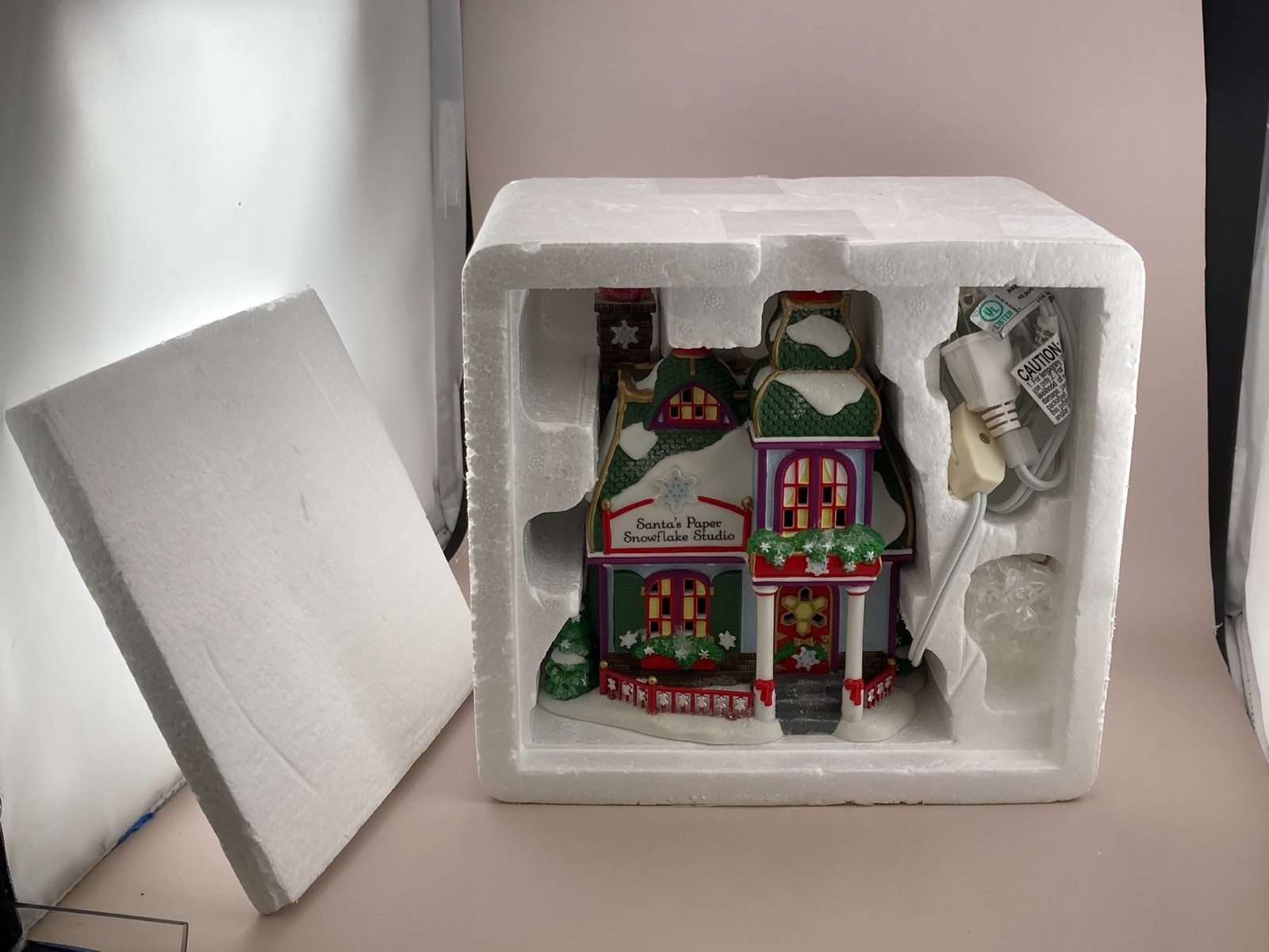 Dept 56 Santa’s Paper Snowflake Studio 56.56956 North Pole Special Edition