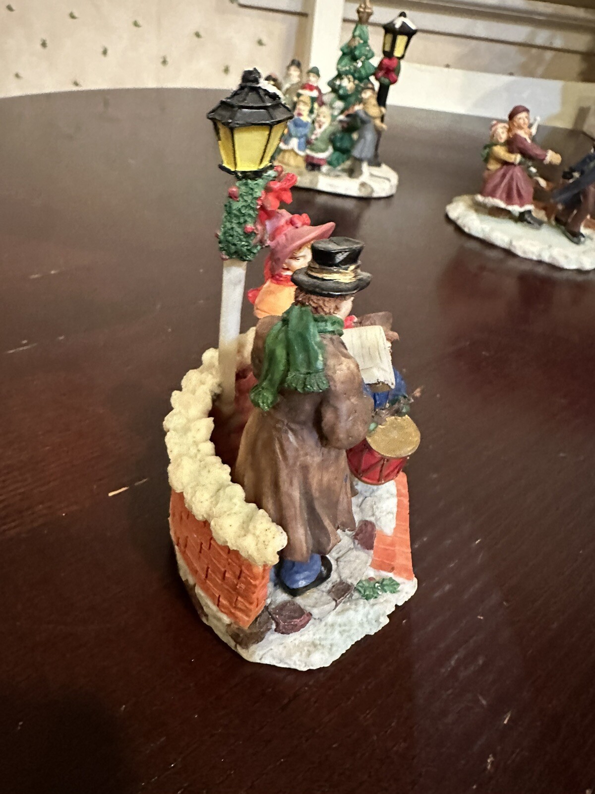 Mervyns ? Unbranded Christmas Village- 2.5 To 4 Inches Tall Lot Of 3