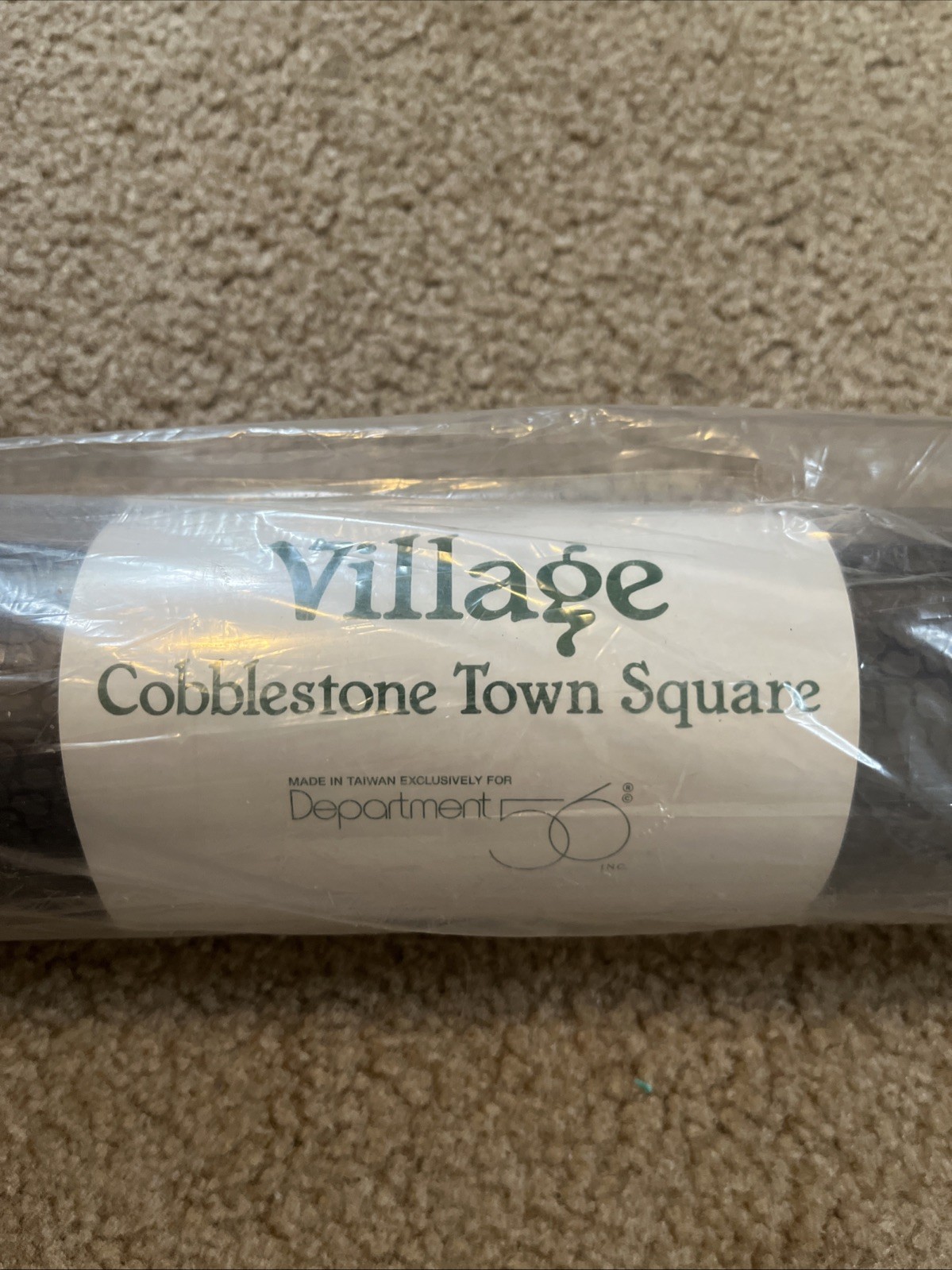 Dept. 56 Village COBBLESTONE Town Square 23 1/2″x 23 1/2″ DISPLAY MAT #52602