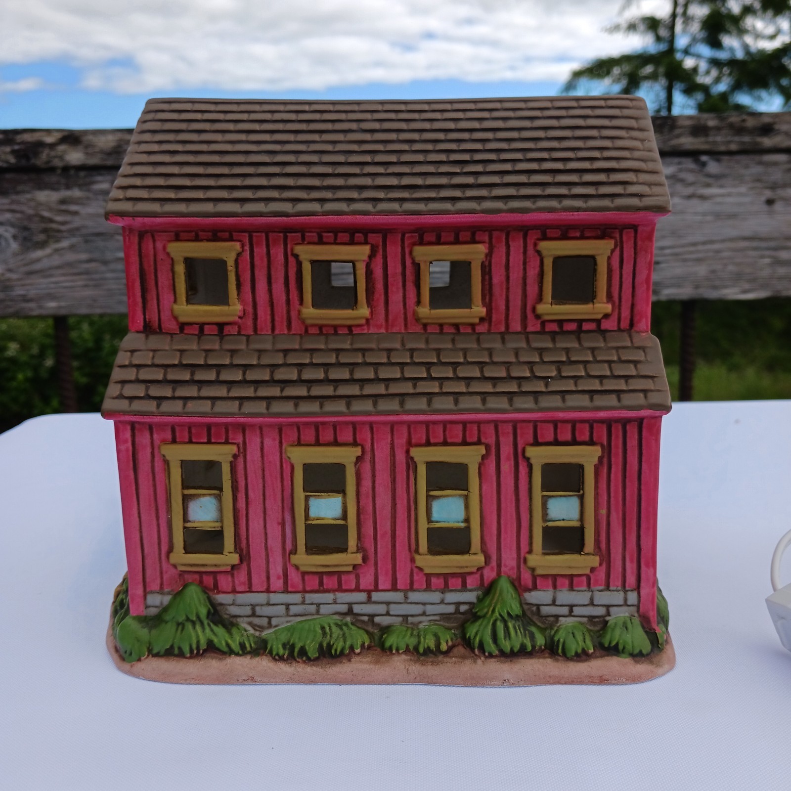 Vintage Lefton Colonial Village School 1988 by Byron Wood #06749 Lighted Ceramic