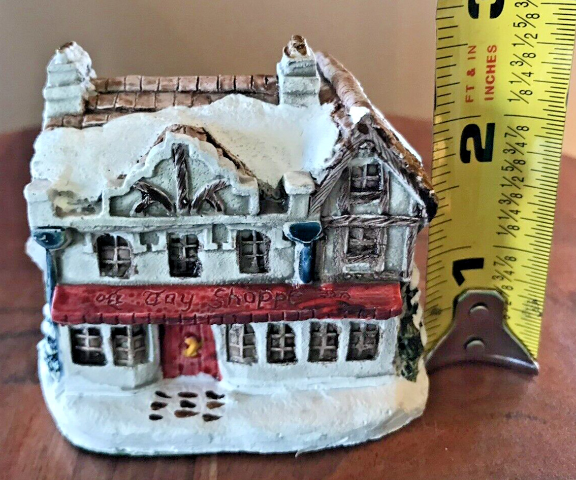 VTG A Dickens Christmas Toy Shoppe 1988 Figurine RSVP Inc Hand Painted Cold Cast