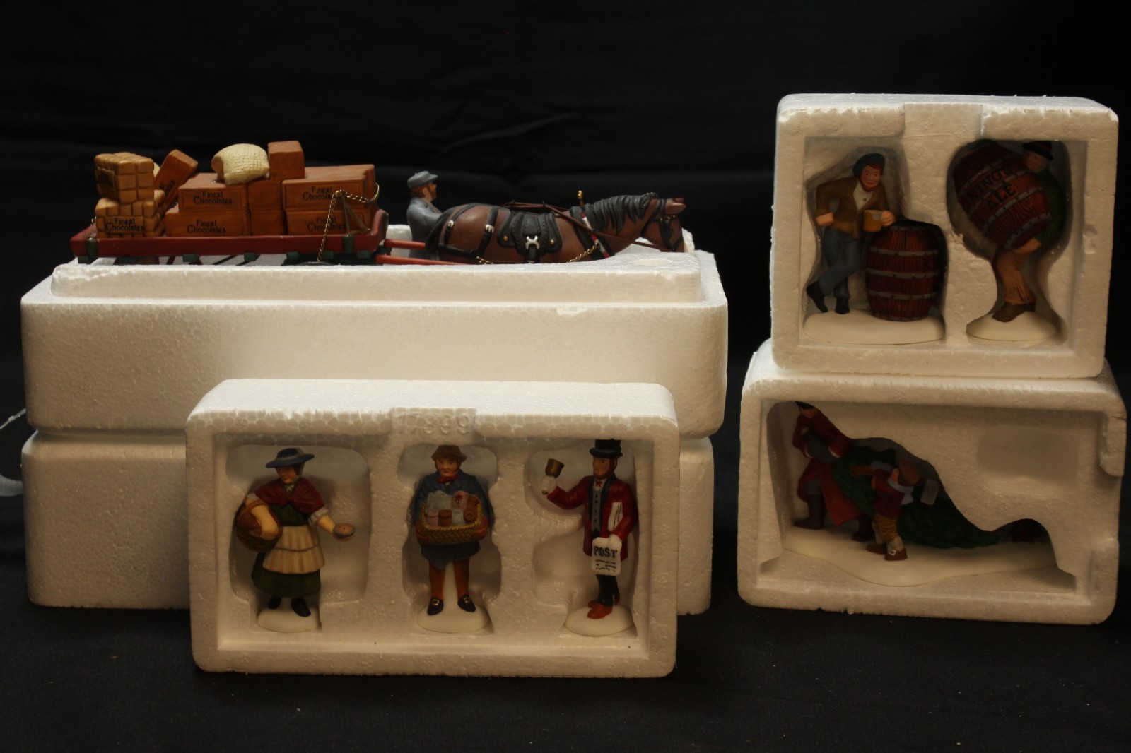 Department 56 Dickens Village Lot 4 Figurines 58523 58550 58417 58568 OB