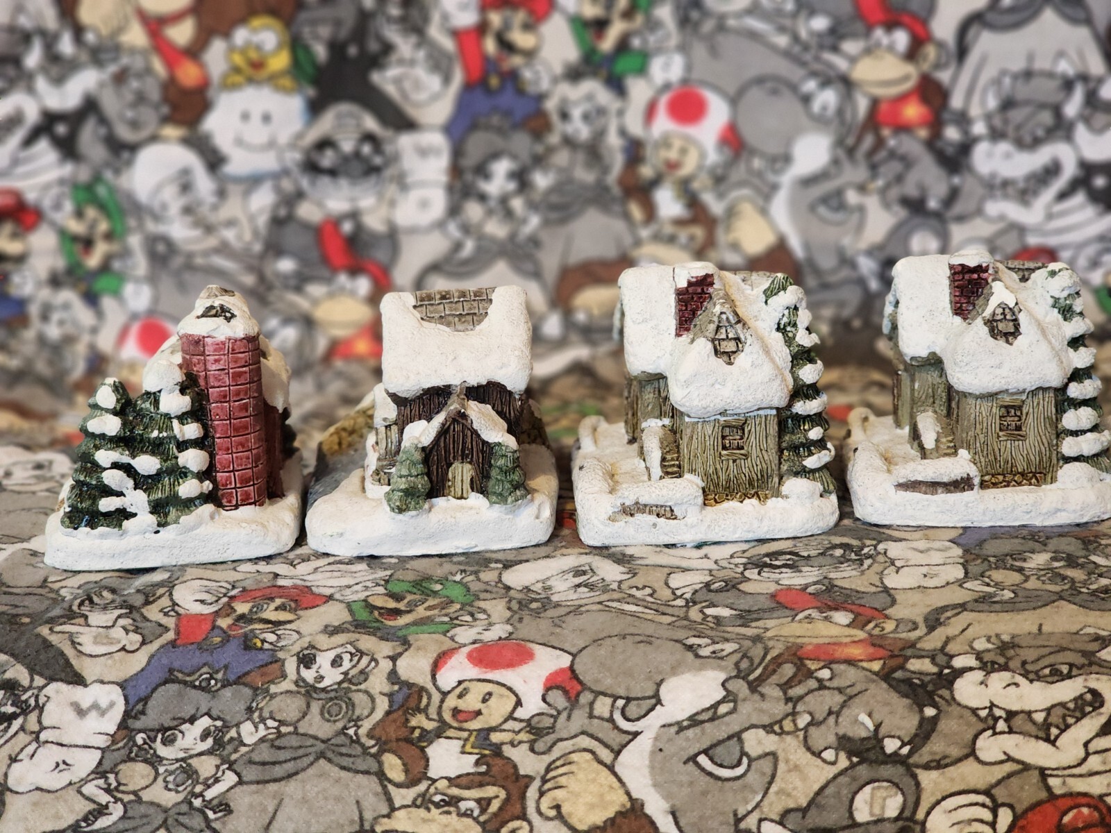 1989 RSVP American Rustic Series Painted Country Christmas Cottages Lot of 7