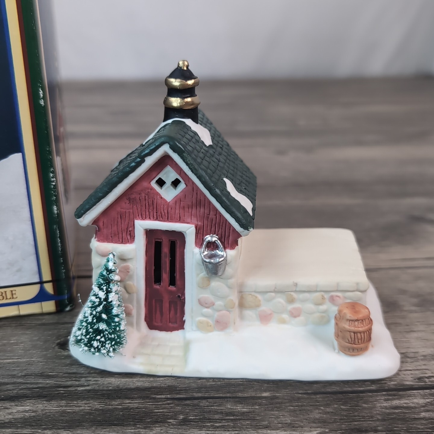 Christmas Valley 1993 Farm Windmill & Pump House Christmas Village New In Box