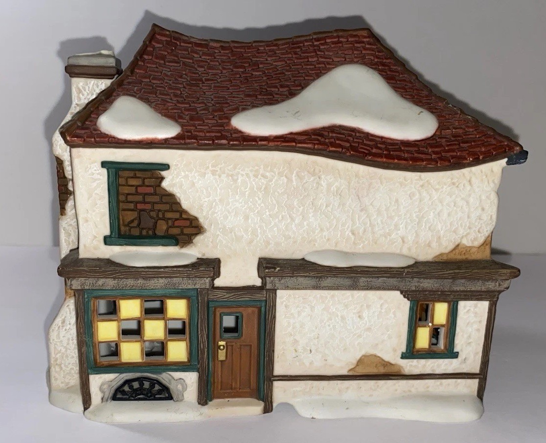 Dept56 Dickens Village Series The Old Curiosity Shop – See Description