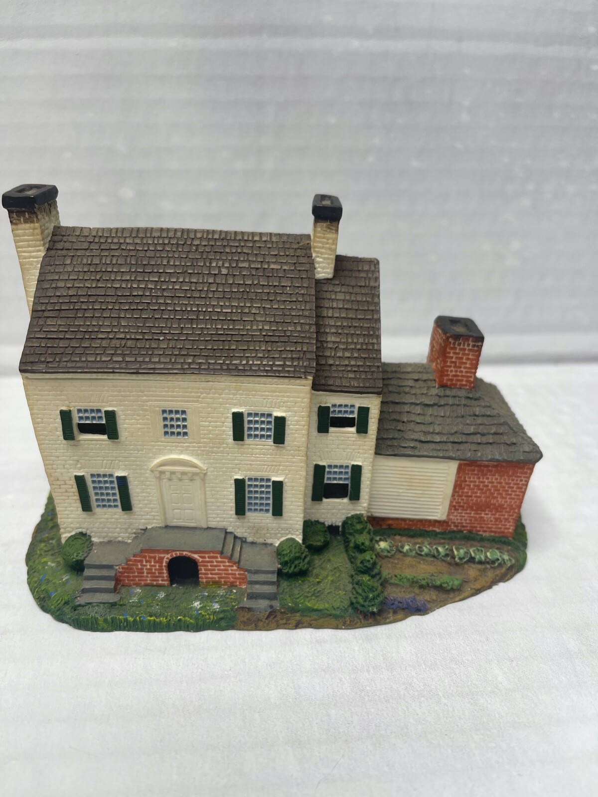 VTG Hawthorne Gone With The Wind “Tara…Scarlett’s Pride” Sculpture Registered