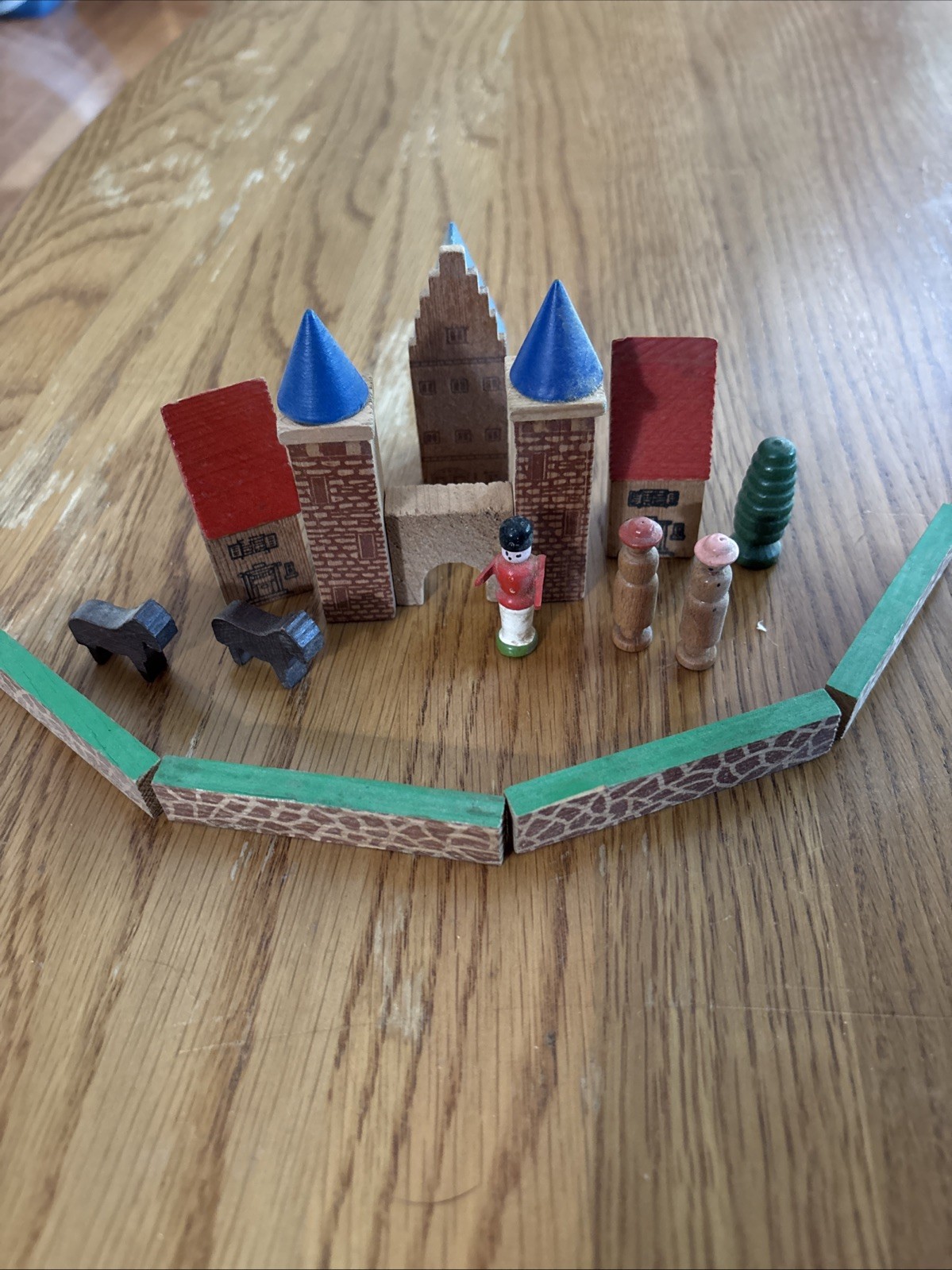 Vtg German Wooden Village – Erzgebirge 16 pcs.