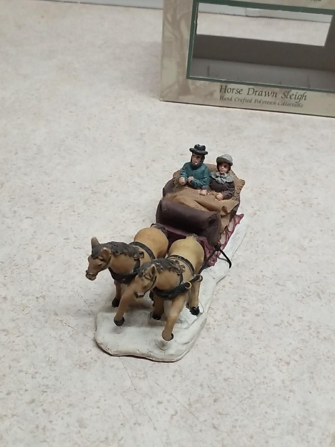 Currier & Ives “American Homestead Winter” Horse-Drawn Sleigh Polyresin Figurine