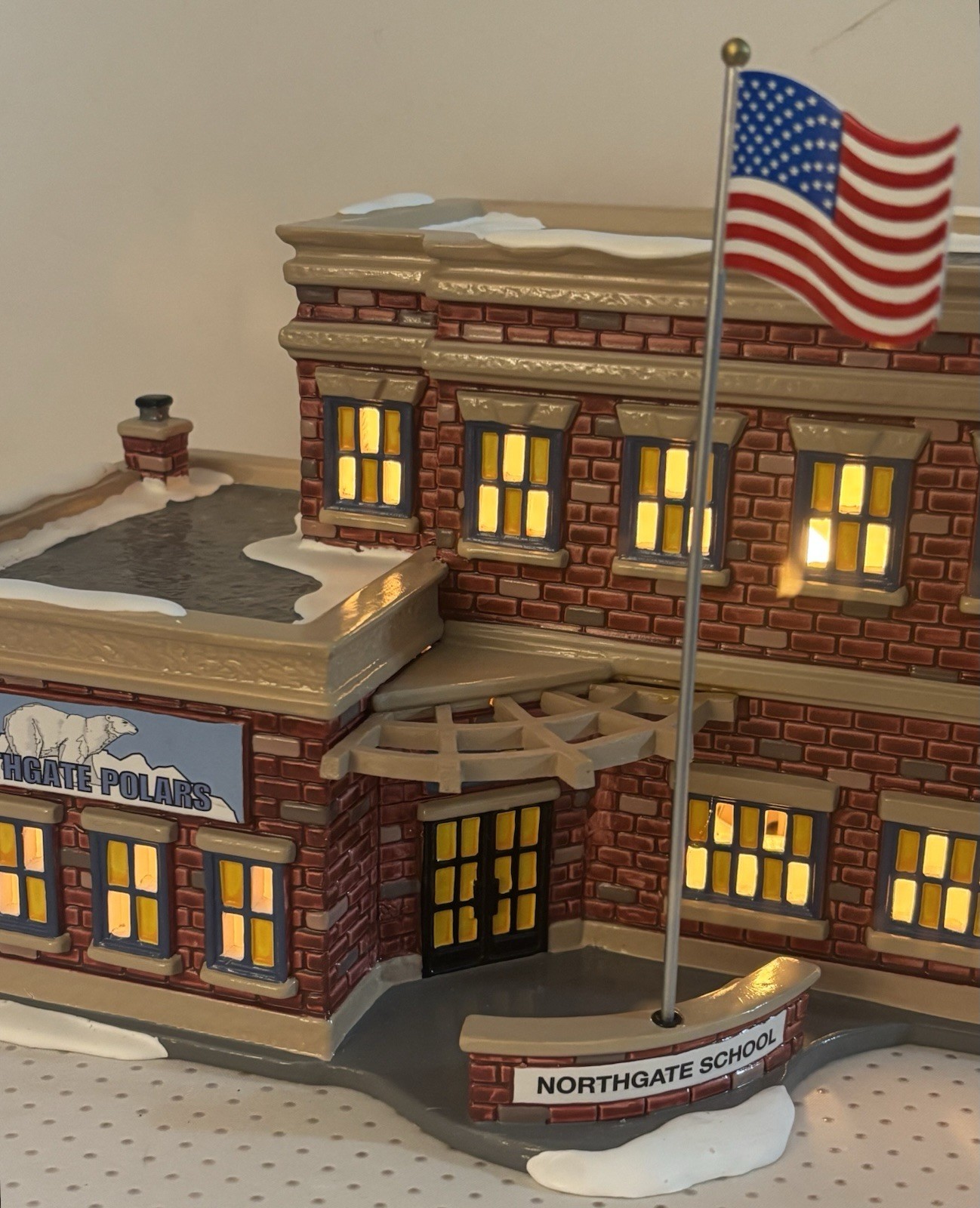 Dept 56 Snow Village Northgate School Lighted Building