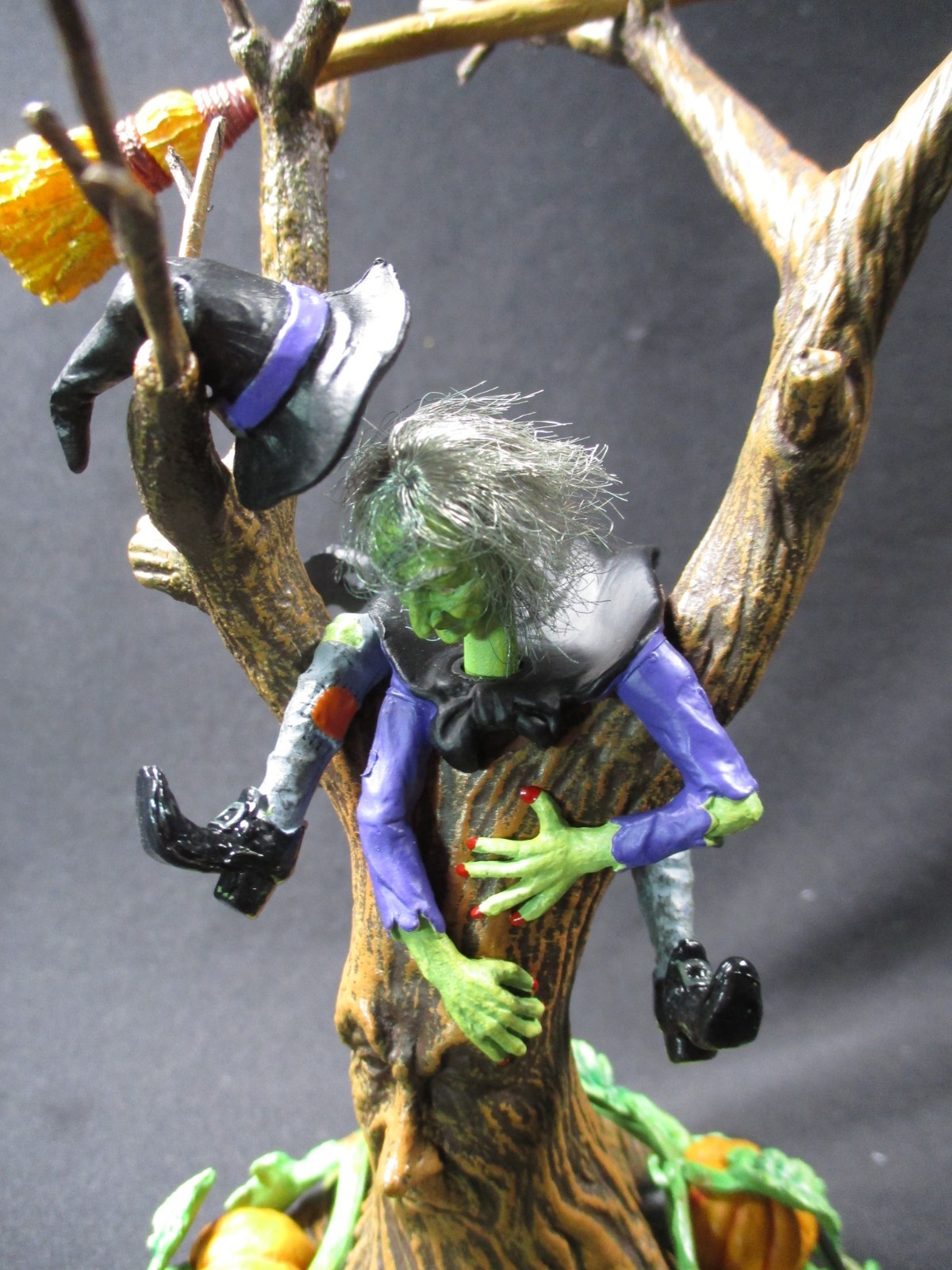 Halloween Dept 56 Village Accessories Witch Crash -Working- Batteries NOT incl.