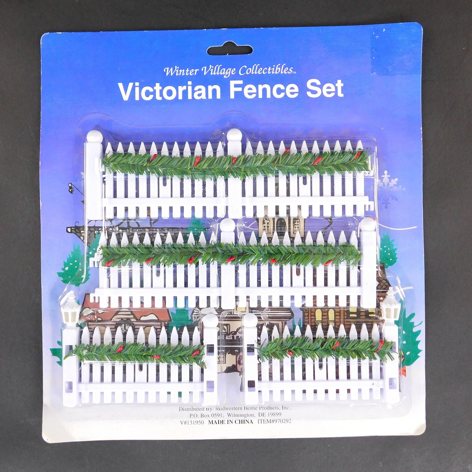 Winter Village Accessories – White Picket Fence Set w/ Garland #970292 NOS