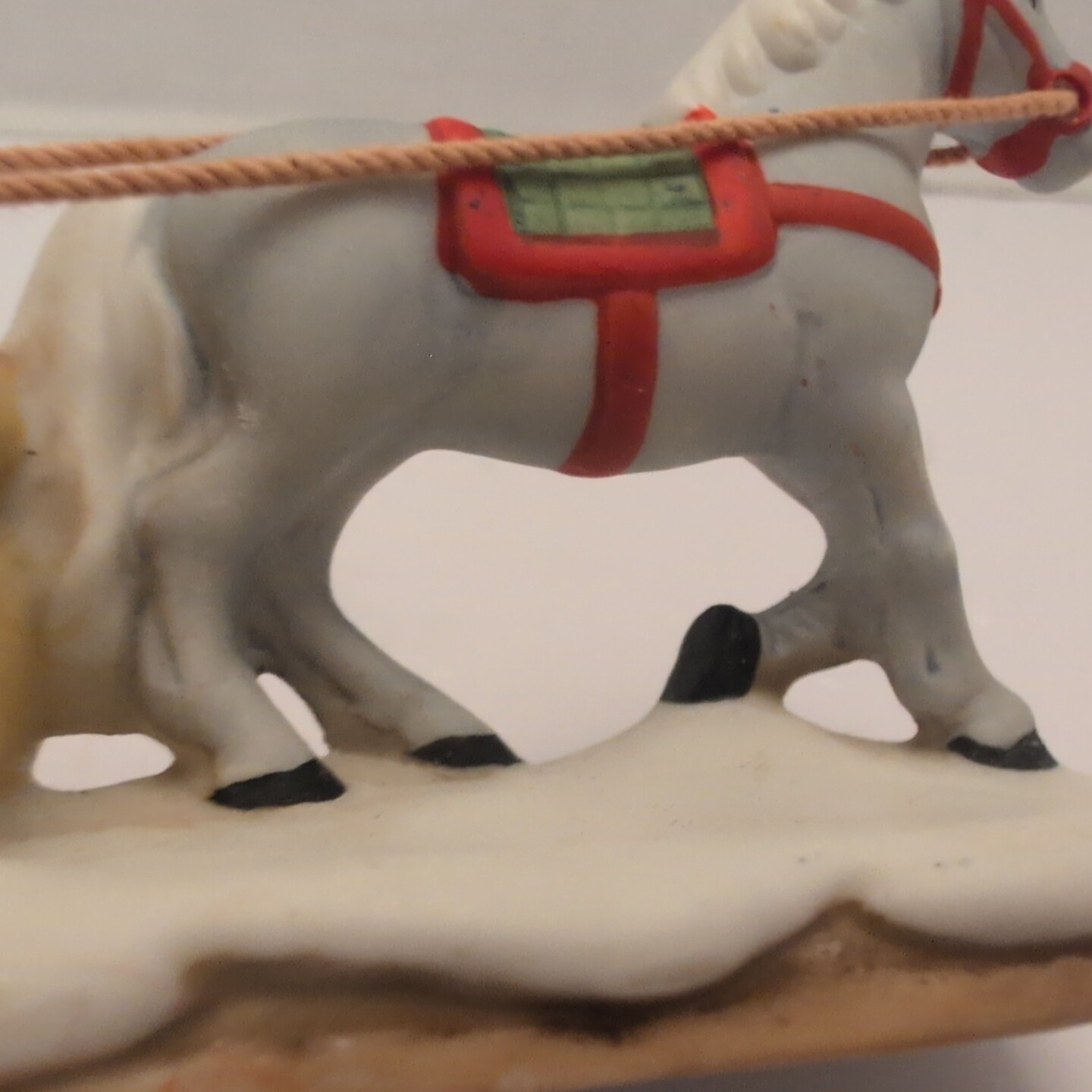 Vintage Lefton Geo Z Christmas Village Horse Drawn Sleigh Couple Figurine 06460