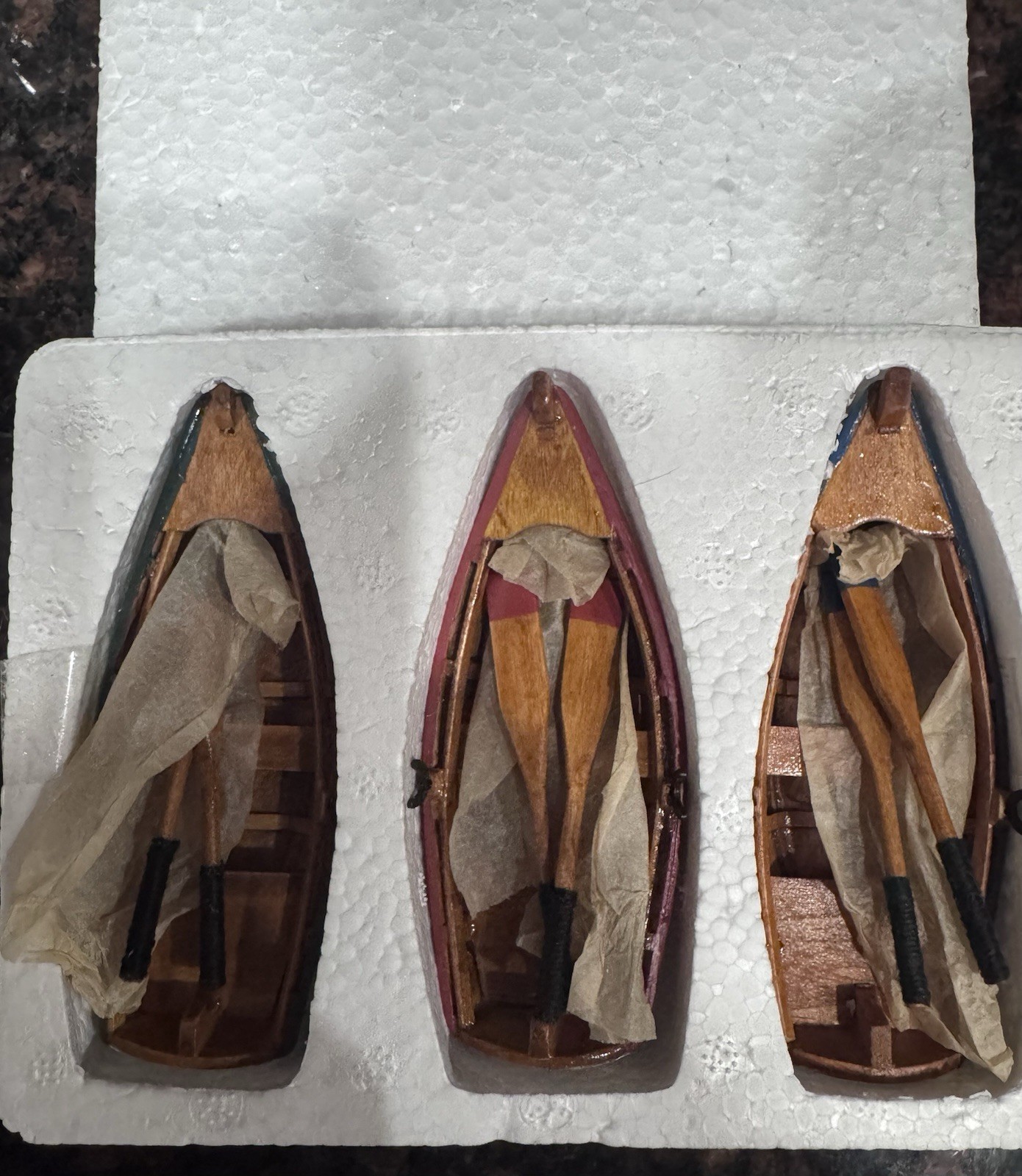 Dept 56 Village Accessories Wooden Rowboats w/ Paddles Set of 3 Retired NIOB