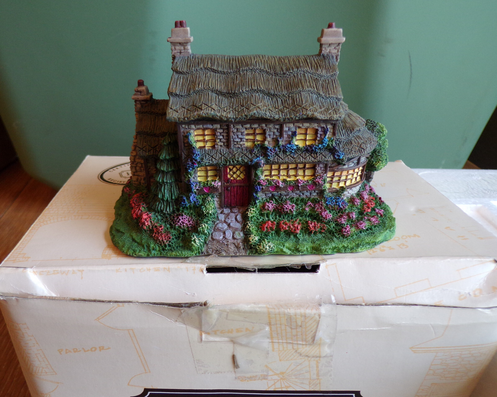 Hawthorne Architectural Register-Thomas Kinkade’s Candlelight Julianne’s Cottage