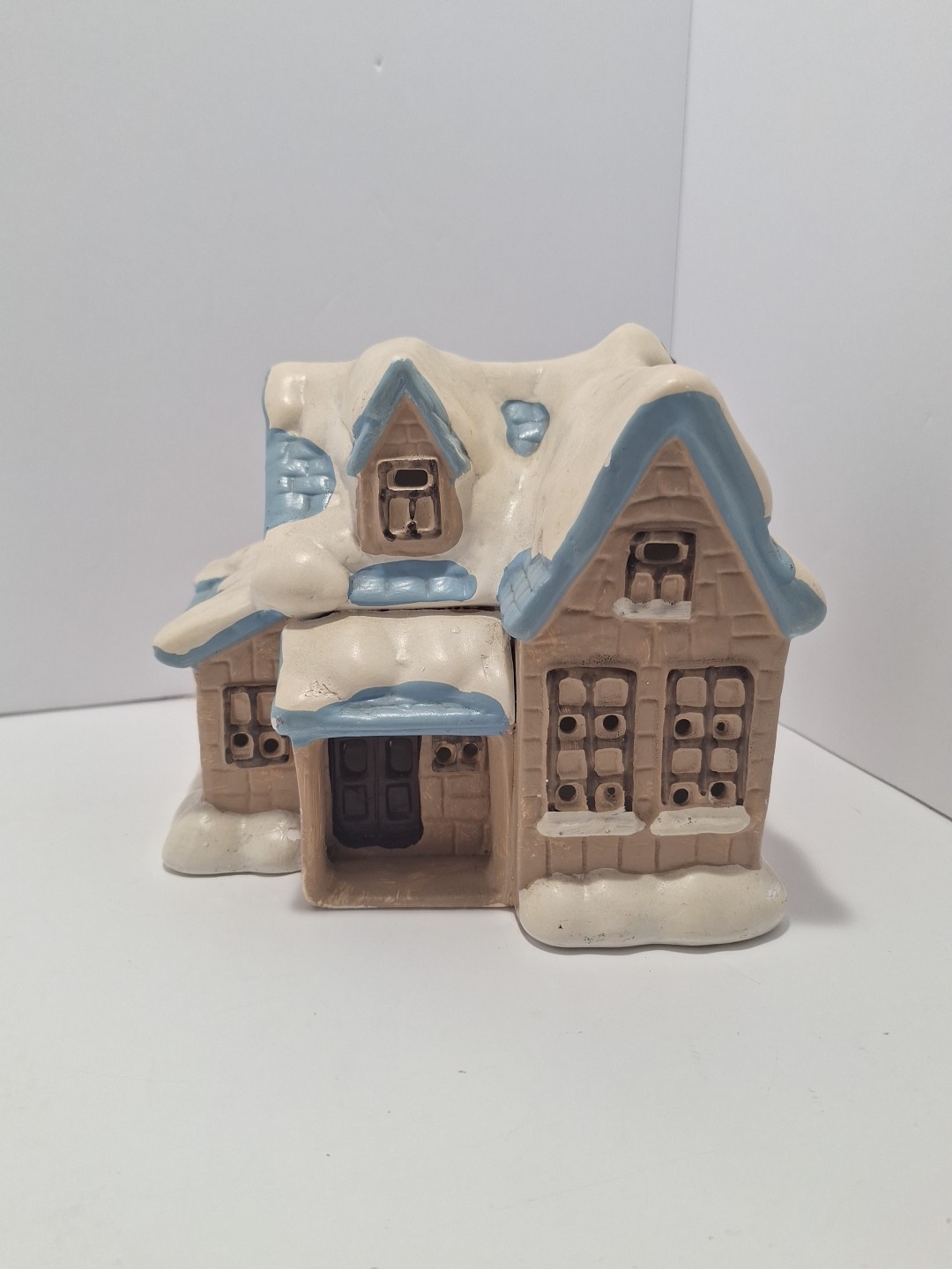 House of Lloyd Country Cottage Christmas Around The World Snow VTG 1987 Untested