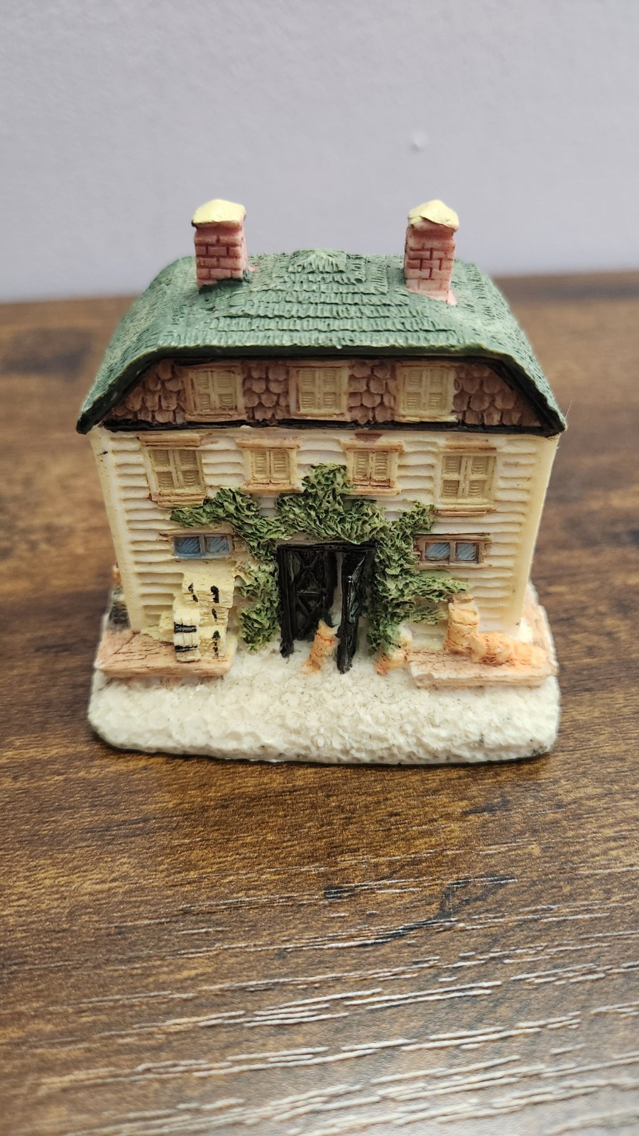 1992 – 1994 Lot of 6 International Resourcing Services Inc. Mini Houses Set