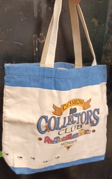 Cat’s Meow Village Collectors Tote Bag Brand New as Pictured 13″ x 15″