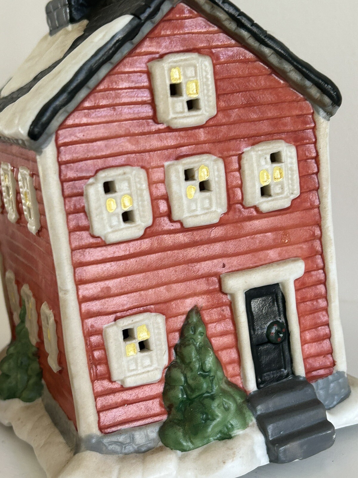 Franks Winter Tyme Village Lighted Schoolhouse