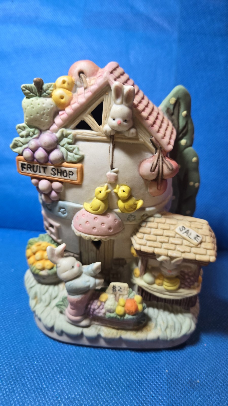 EASTER Village Porcelain Bunny Fruit Shop House NIB NOS TB90
