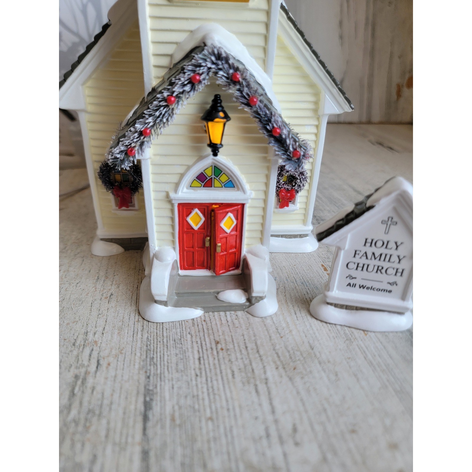 Dept 56 4044857 holy family Church Xmas Village accessory vintage home