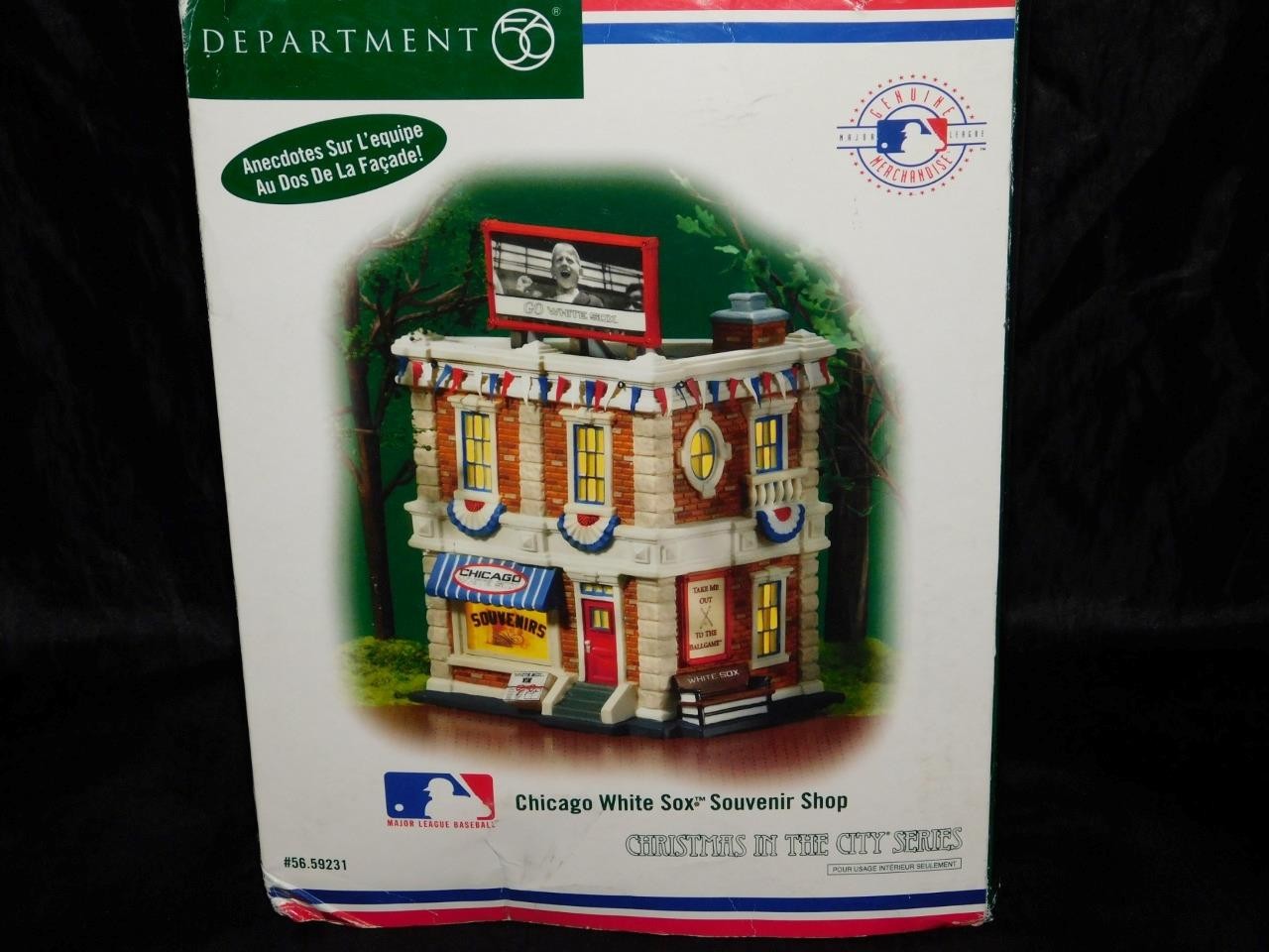 Department 56 Chicago White Sox Souvenir Shop Christmas in the City Baseball MLB