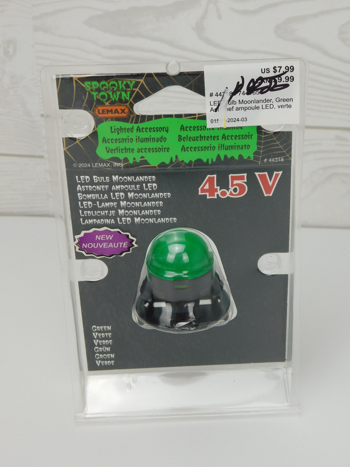 Lemax Spooky Town General Products Village Acces LED Bulb Moonlander Green 44318