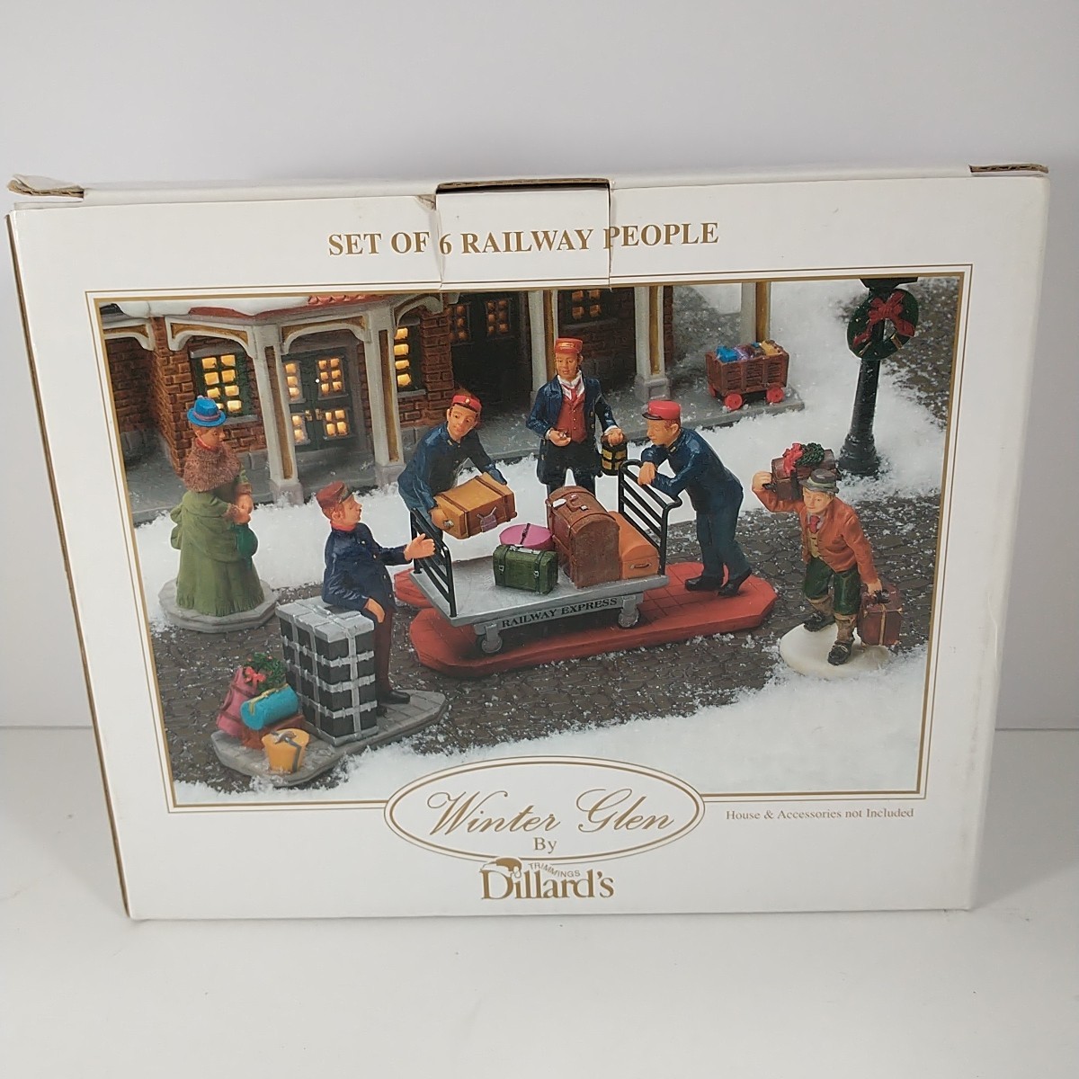 DILLARD’S WINTER GLEN HOLIDAY SET OF 6 RAILWAY PEOPLE FIGURINES HTF
