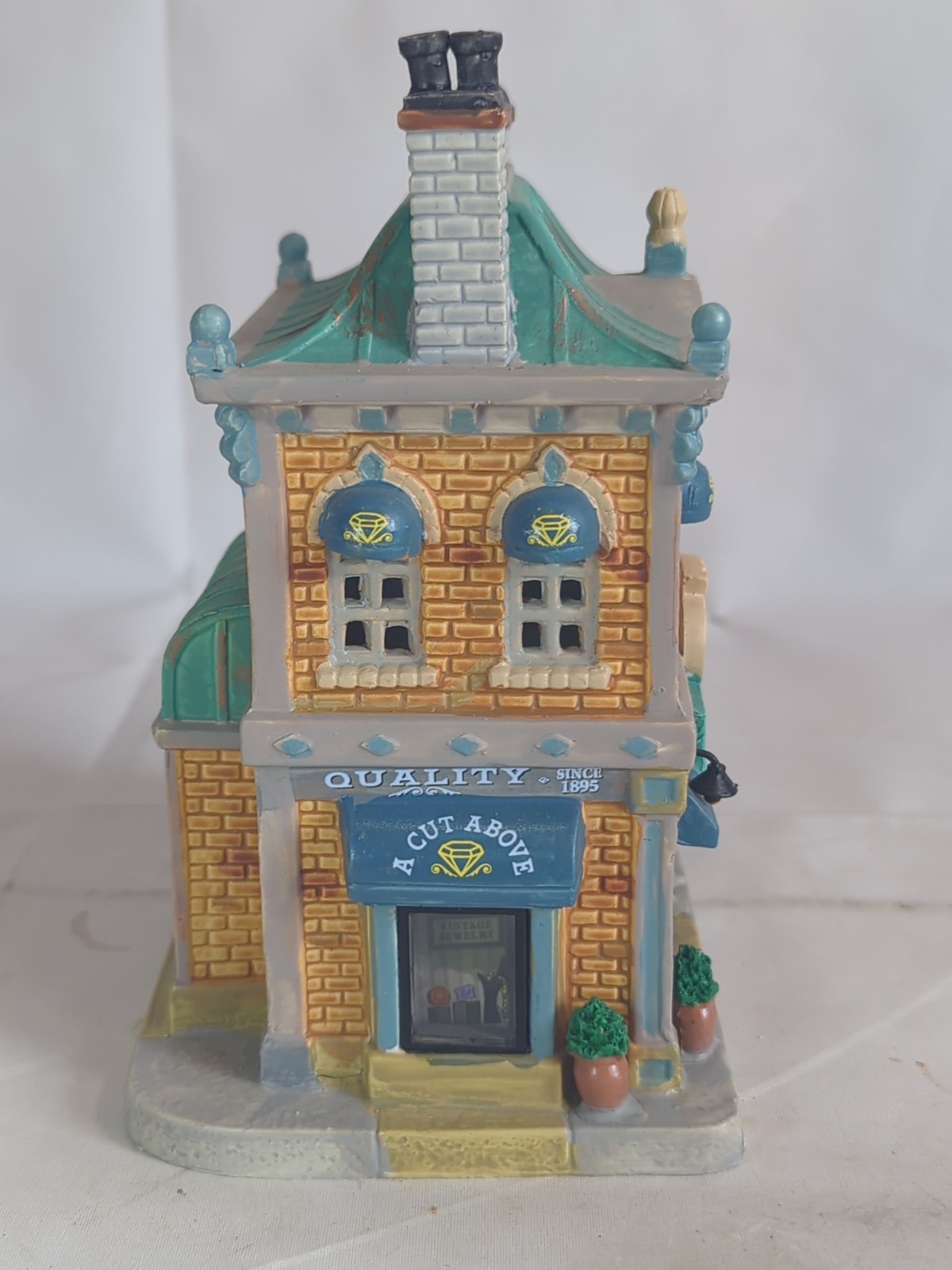 **See Ad** Lemax Christmas Village A CUT ABOVE JEWELERS #75236 2017 D10