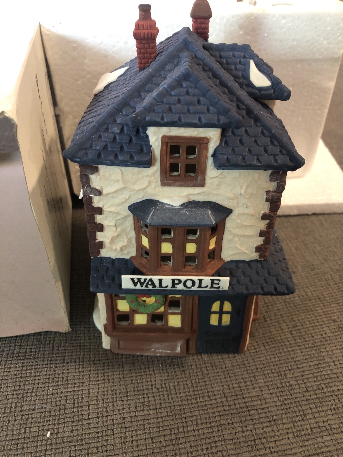 🔥Dept 56 “Walpole Tailors” Dickens Village Series #5926-9 Retired Hand painted