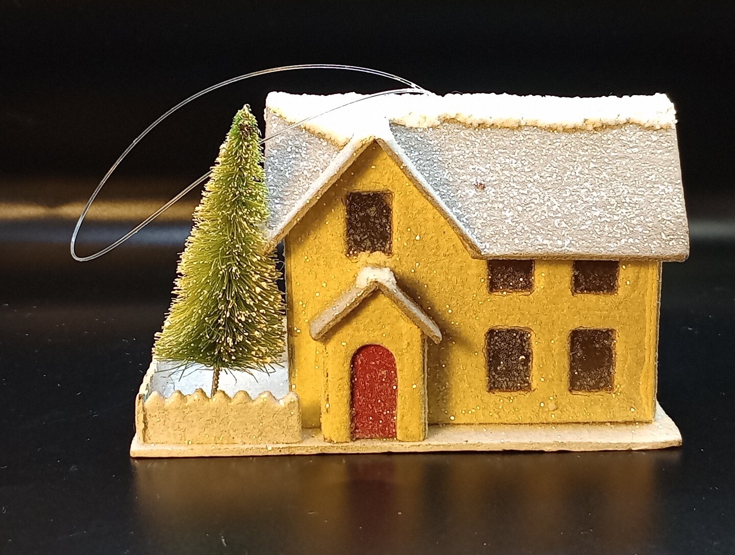 Vtg. 50s? Putz Glitter 2 Story White Cardboard Christmas House W/ Tree & Fence