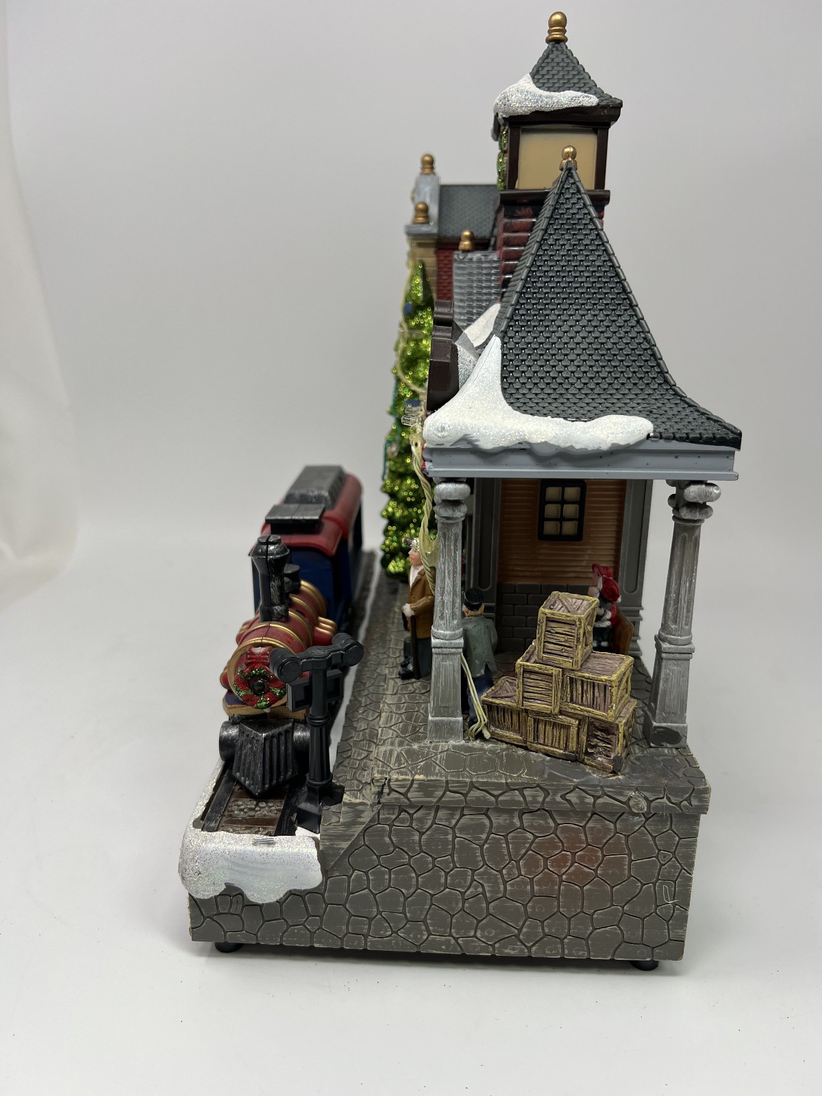 Home Elements Christmas Hometown Animated LED Train Station Musical READ VIDEO