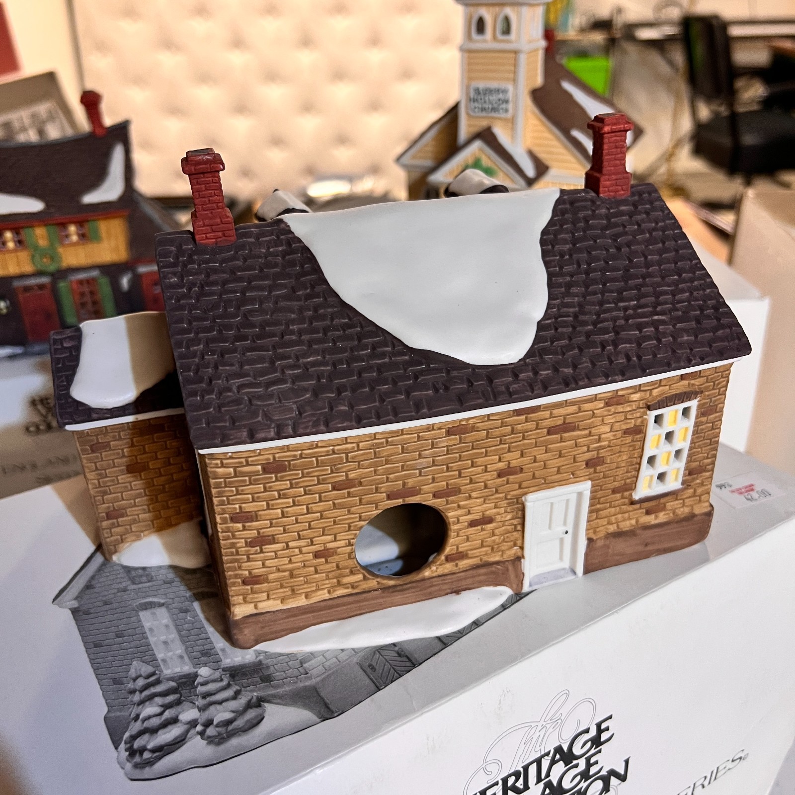 Dept 56 Stoney Brook Town Hall New England Village Heritage Collection 5644-8