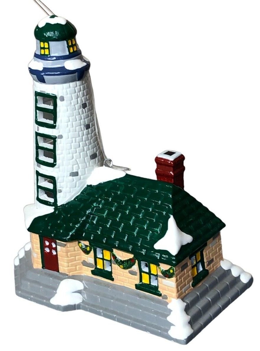 Dept 56 Classic Christmas Holiday Ornament Snow Village Retired Lighthouse EUC