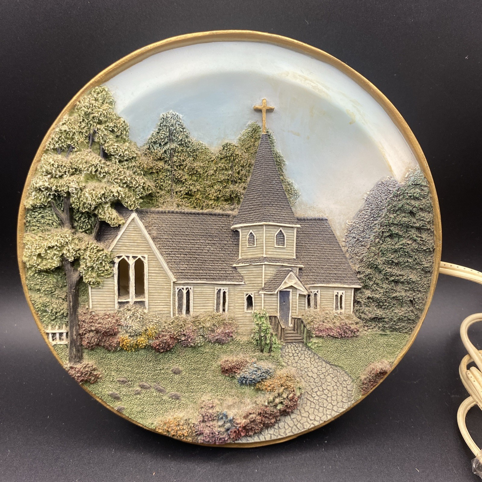 Lighted 3D Church Plate Wall Decor Country Scene Religious 7” Vintage