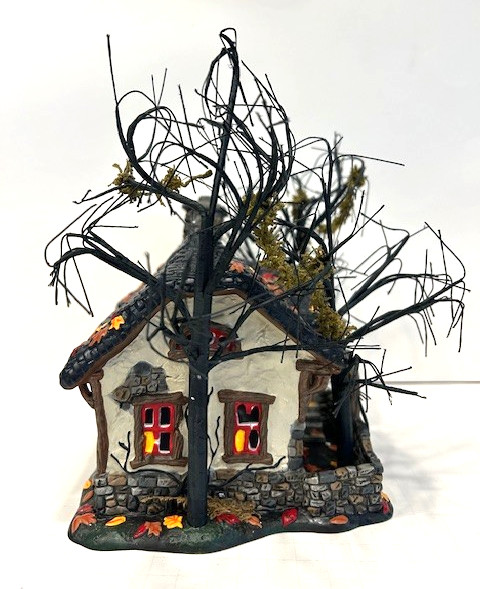 Dept 56 RARE “DEEP WOODS HAUNT” 805675 Snow Village Halloween 2008 *NEW-UNUSED*