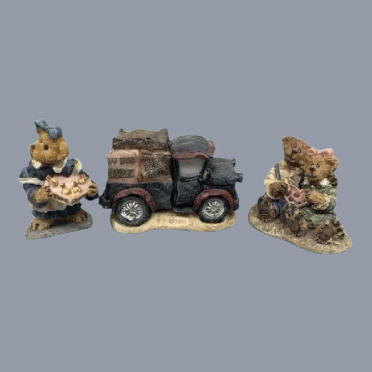 Boyds Bearly Built Village Accessory Cocoa’s House of Chocolate #19509-1