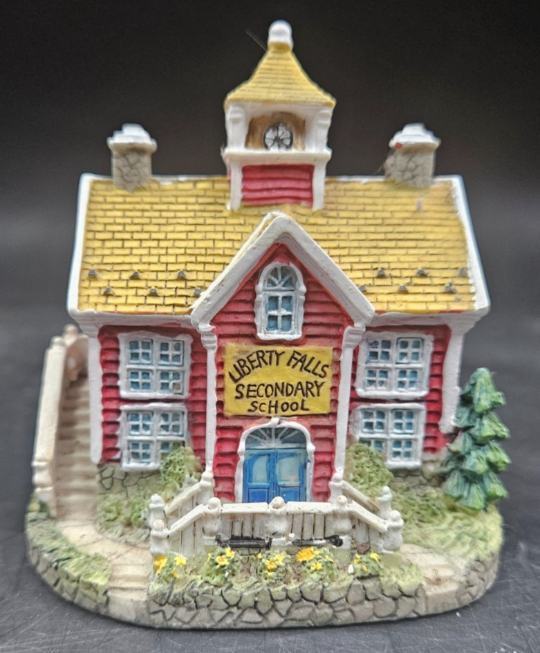 Liberty Falls Red Secondary School 1998 Collection AH158 3 5/8″ Tall Building