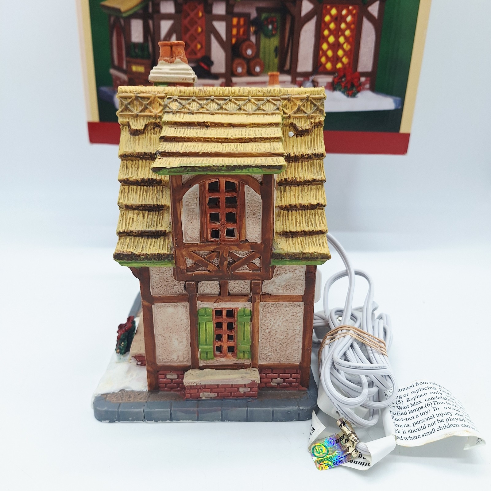 2012 LEMAX HAYPENNY TAVERN Lighted Light w/Box & Foam Beer Ale Pub Bar Wine Dog