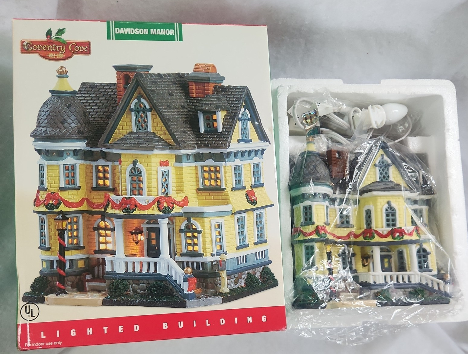 Lemax Coventry Cove “Davidson Manor” Victorian Christmas Village NIB w/cord