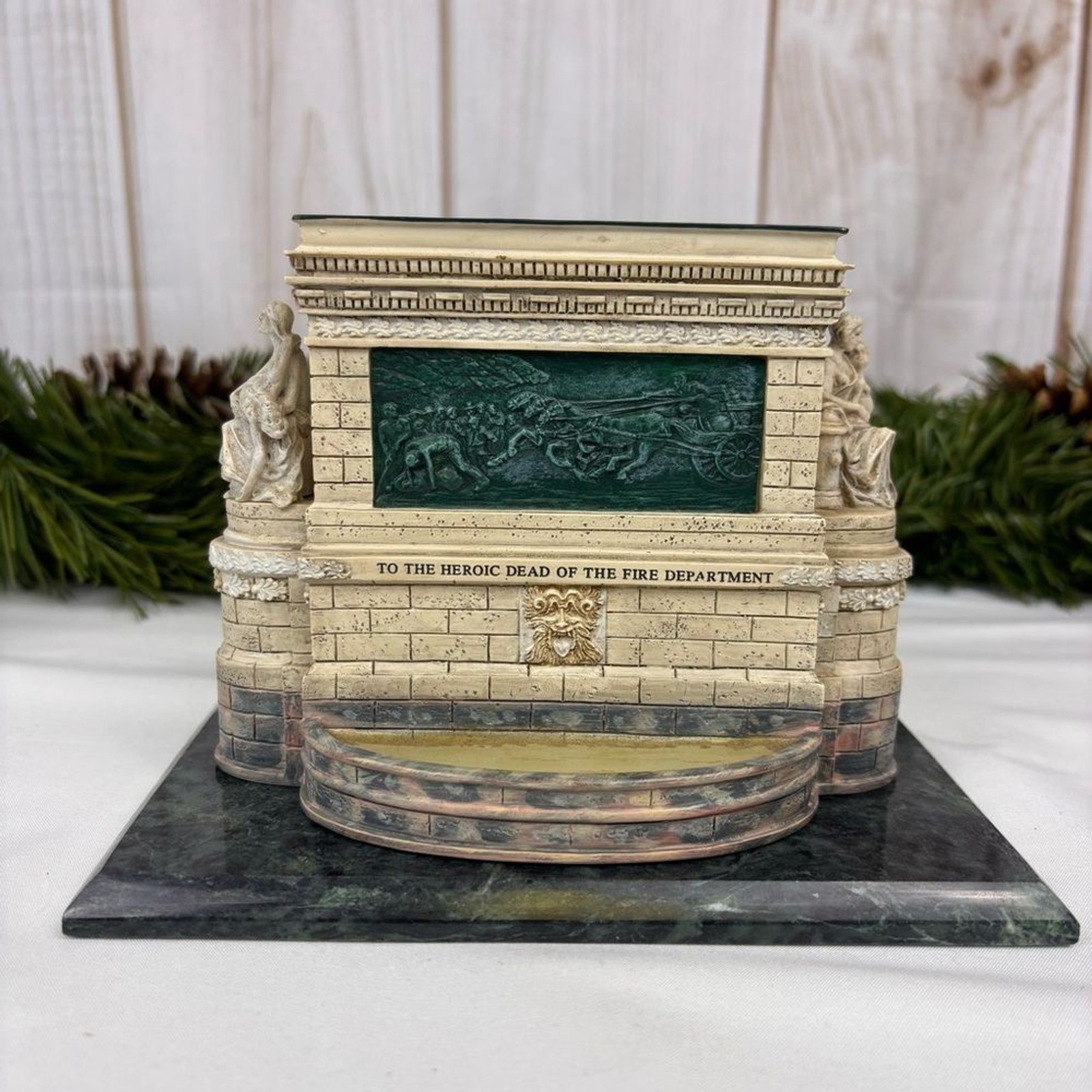 Department 56 Firemen’s Memorial Monument Patriotic Figure Vintage 2002 Retired