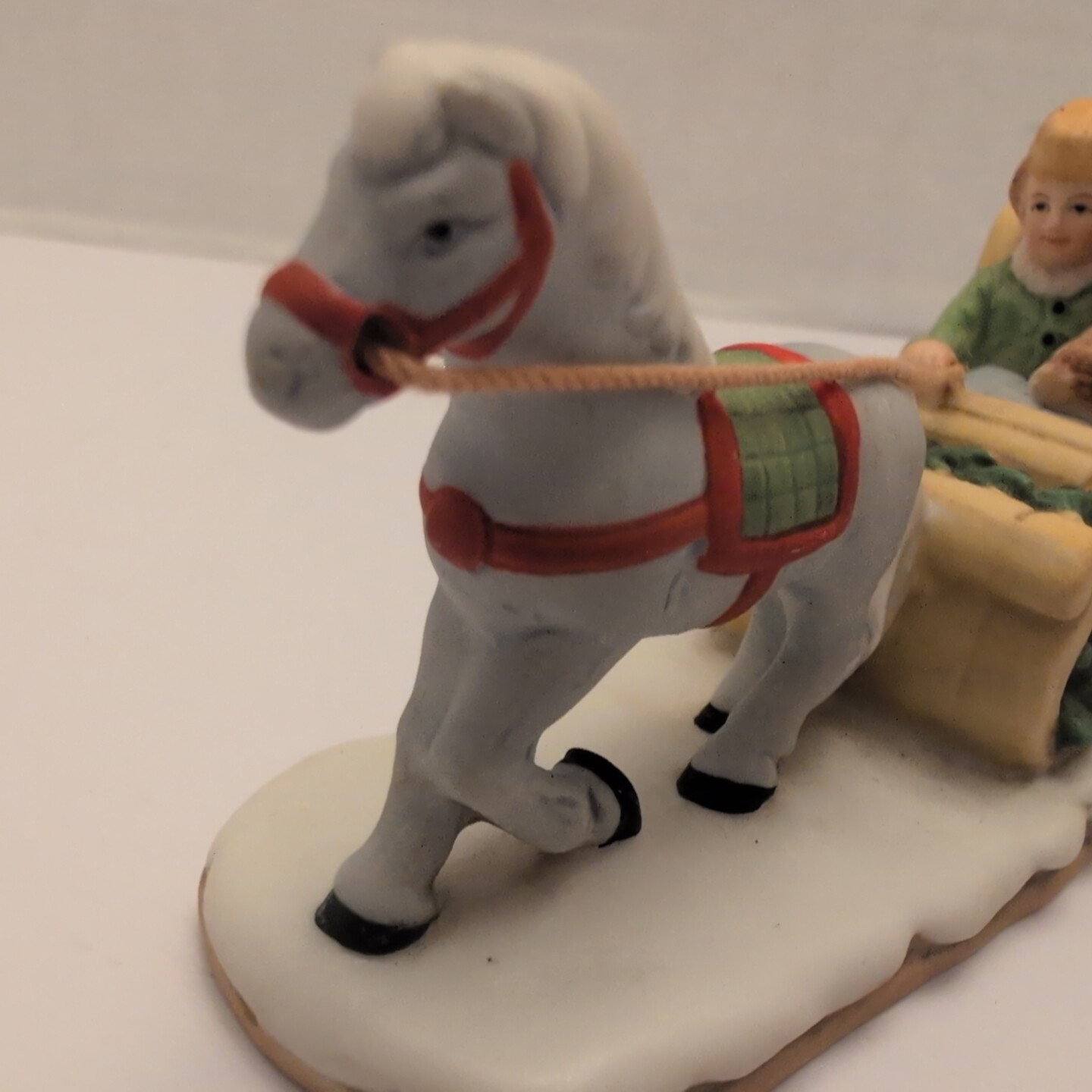 Vintage Lefton Geo Z Christmas Village Horse Drawn Sleigh Couple Figurine 06460