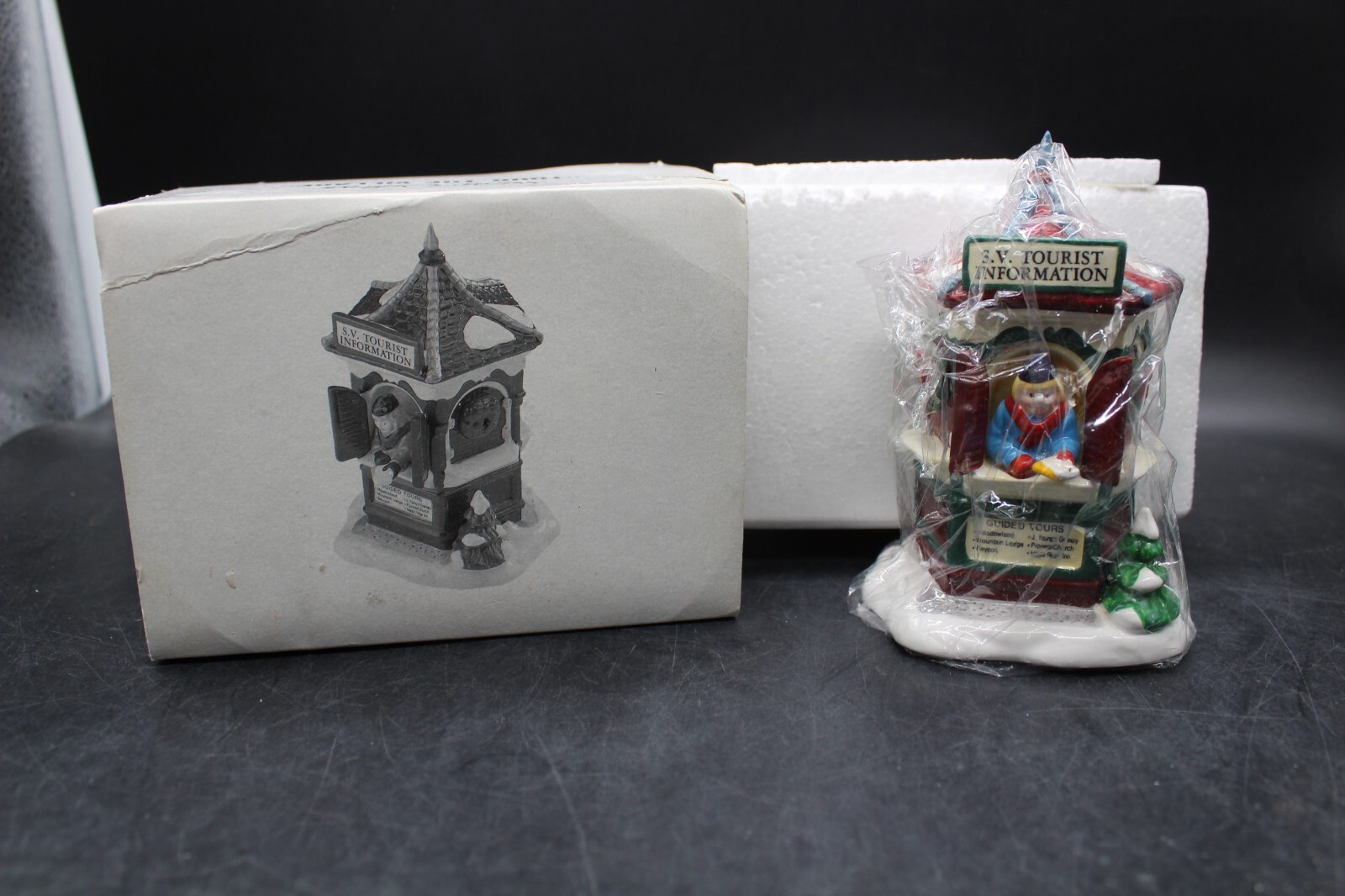 Dept 56 Snow Village- Tour the Village Hand Painted Accessory 5452-6 Retired