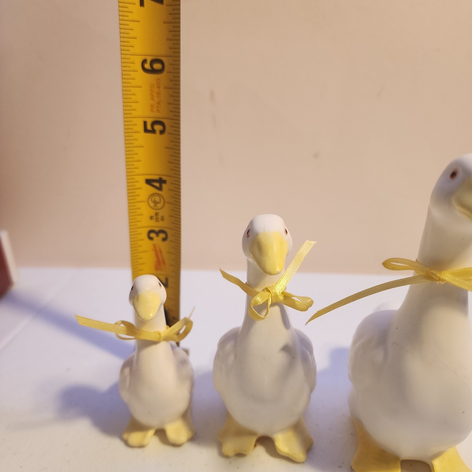 Rare Dept 56 Vintage Ducks Geese Set Of 3 Figurines With Yellow Ribbons (JAPAN)