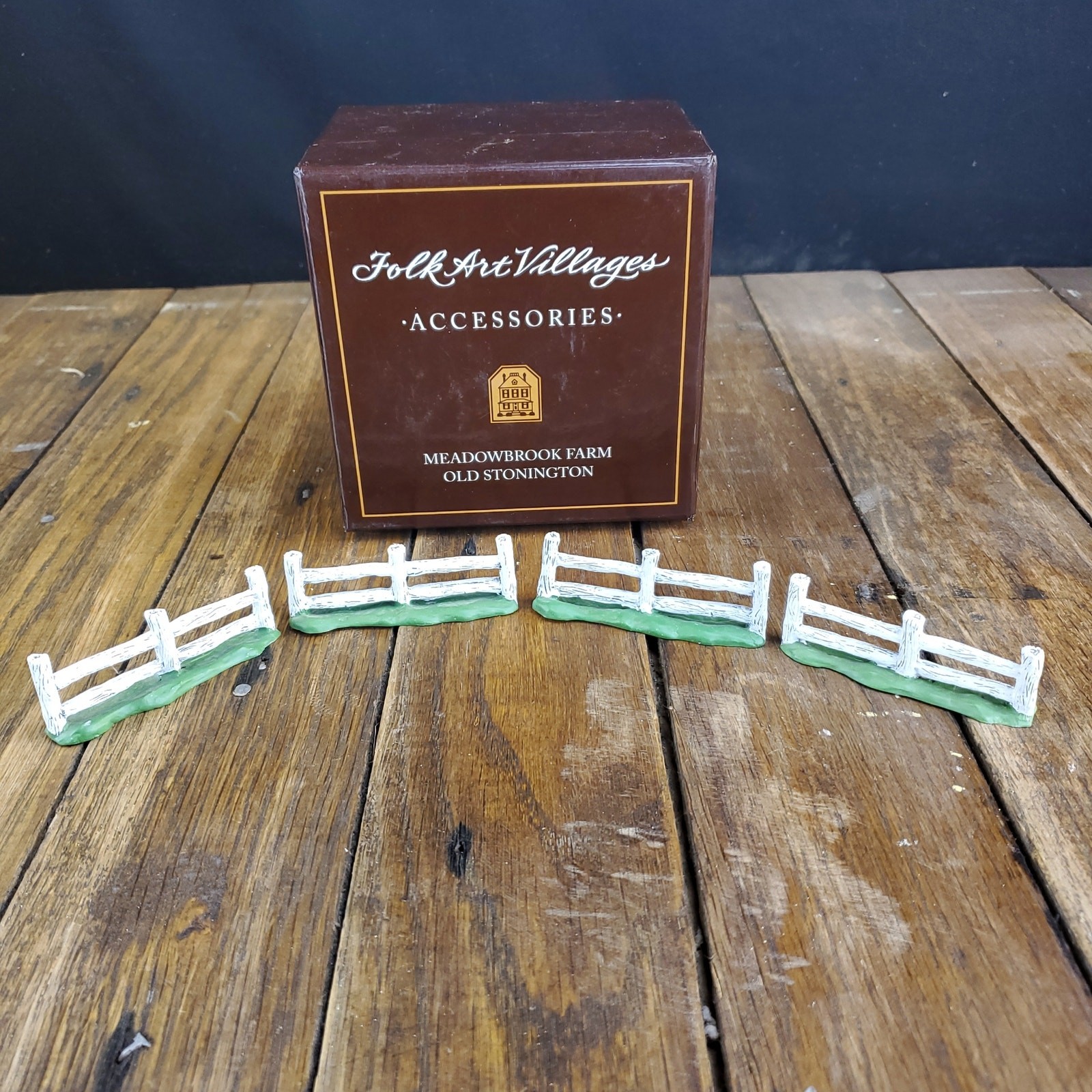Lang and Wise Old Stongington Set of 4 Split Rail Fences (Green Base) 30010399
