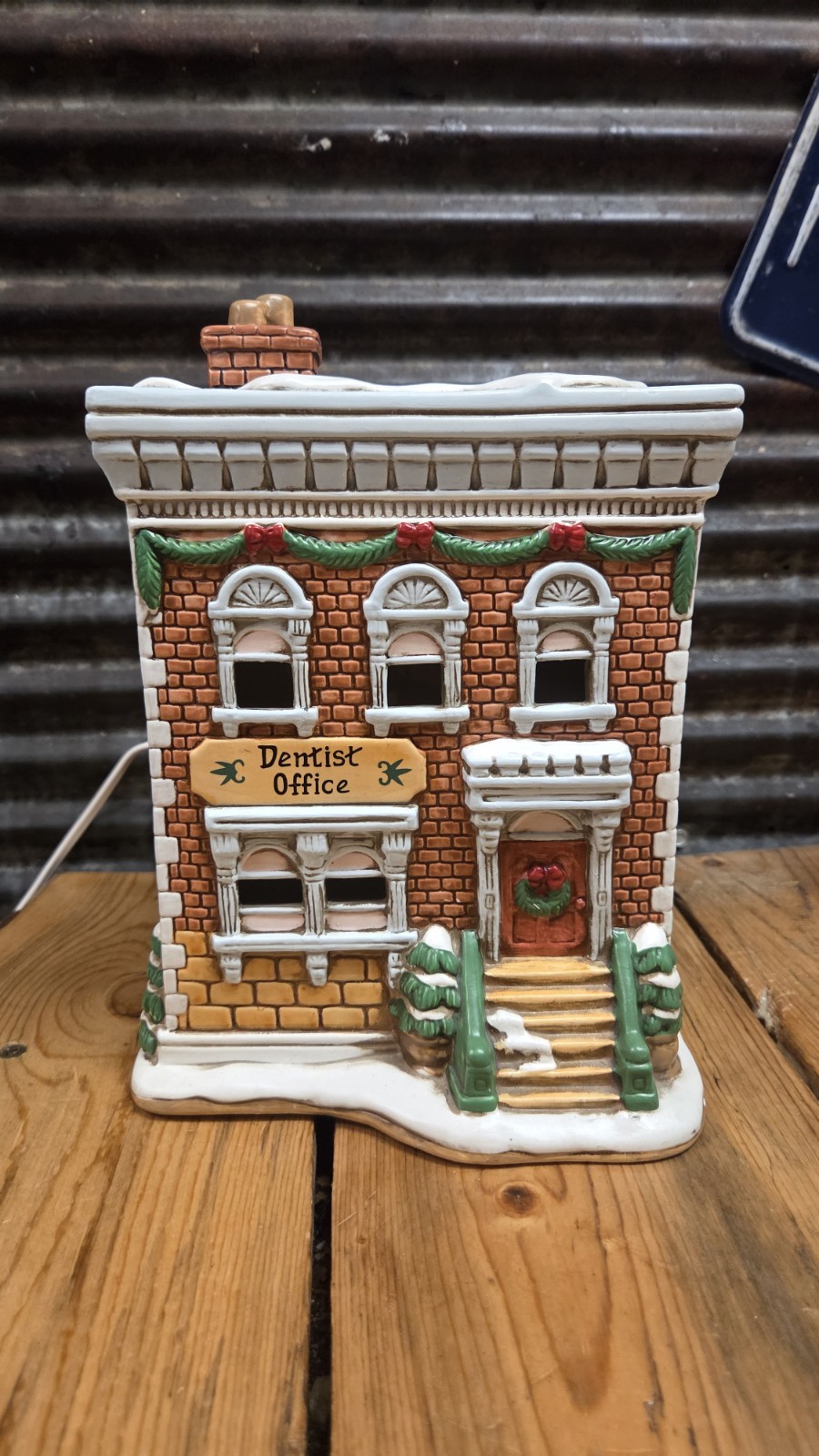 Vintage Lefton Colonial Christmas Village Dentist Office 1992 00724, Cord, Works