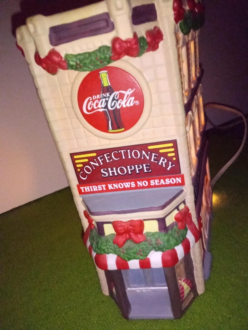 Vintage 1999 Town Square Coca-Cola Confectionary Shoppe & Drug Store